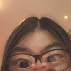 Meet your Posher, Katelyn